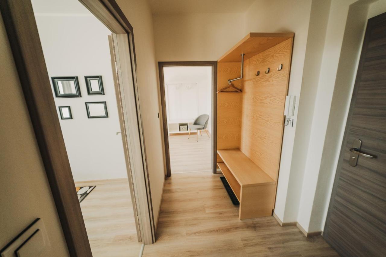 New Equipped Apartment In The City Center Plzen Ngoại thất bức ảnh