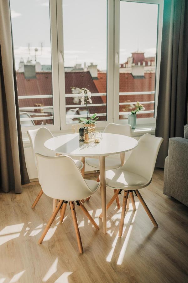 New Equipped Apartment In The City Center Plzen Ngoại thất bức ảnh